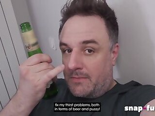 1. WHO IS SHE? 2. Why is this fat man is able to bang her? (French Porn)! SNAP-FUCK.com