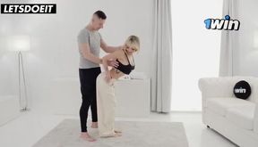 Steamy Encounter: Gatita Veve Takes Charge with Step Bro - WHITEBOXXX