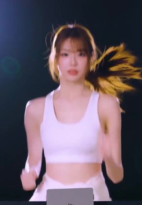 Athletic blonde K-pop fan works out in a pretty Chinese gym, solo