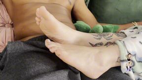 BBC Footjob
