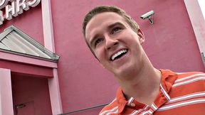 Fooled Str8 gets gloryhole BJ before he fucks gay dude