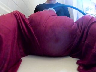 WWM - Red Pants Sitting and Max Inflation