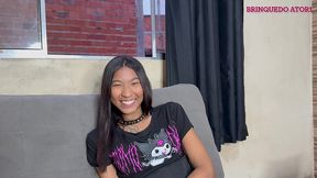 brinquedo depois do show fudeu a lucysafadinha3 novinha de 18 anos e casada. primeira vez dela gravando no meu canal