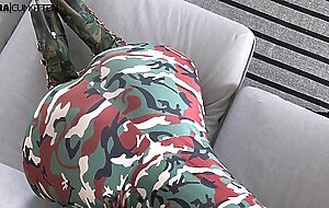 Lara-cumkitten, ungeschminkt. privates ficktape facial