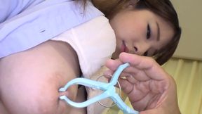 06ぽっちゃり女子校生と悪徳医師のエッチをハメ撮り