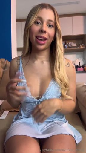 Latina TS Jerks Off & cums @ 03:57