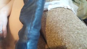 Boot Humping and Squirt, Custom