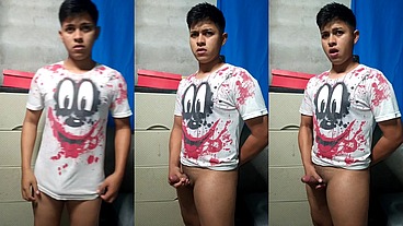 Alan Tokers cansado del gimnasio sé masturba en su habitación