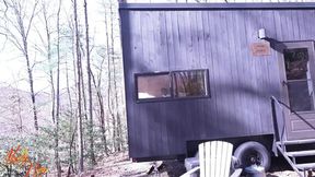 Blacked stud plows tattooed female in secluded cabin