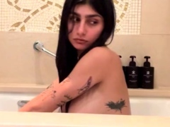 Mia Khalifa Nighttime Nude Routine Sextape Onlyfans Video