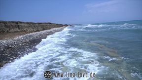 Risky Sex in Public with Unknown Xxl Cock Fucked on the Beach While Everyone Could Watch