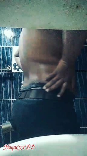 I masturbated after coming home from the office today. It felt great and my body feels fresh..