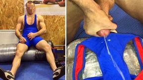 Russian WRESTLER in spandex tights FUCKS a GAY pussy