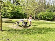 Effe e Diana Zilli fanno le porche in giro mentre fanno tik tok