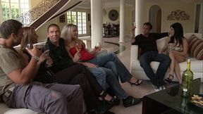 Fucking brunette big tits mom