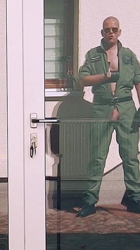 Xl Cumshots of a Pilot 4