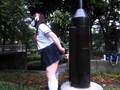 Amateur Japanese Teen CD outdoor dildo