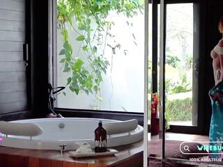 Wifebucket Amateurs - This honey Was so Wet and We Fucked on the Floor