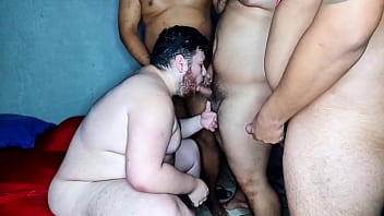 Pr&eacute_via - GANG BEAR O Ursos me Foderam Sem Capa At&eacute_ me Fazer De Dep&oacute_sito de Porra Deles (COMPLETO 26min EM BREVE)