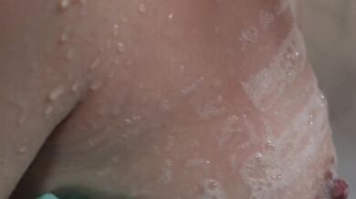 My Naughty Wife Gave Me a Wet Tease Before Washing the Car… Then Took My Cream in the Box