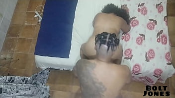 MASSAGISTA GRAVOU ESCONDIDO FAZENDO UMA MASSAGEM EM UMA CASADA, OLHA A MERDA QUE DEU.