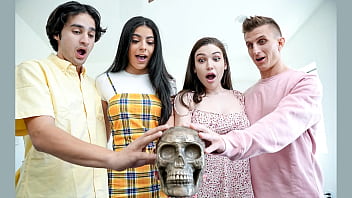 The Cursed Skull Makes the Boys Swap Their Stepsisters - Swapsister