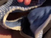 女友達の水玉パンツをティッシュ代わりにする屑