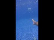 bidi shu naked jump into the pool together