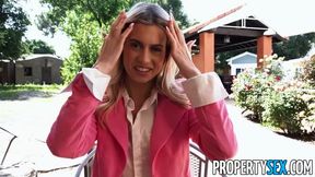 Art History Professor Bangs Very Hot Blonde Real Estate Agent