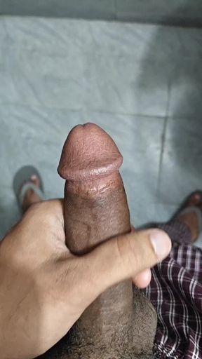 Young amateur jacks his big cock in solo jerk-off session