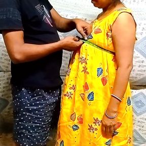 Tailor ne Everbest Big Boobs Bhabhi ko Chod diya - Desi Tumpa