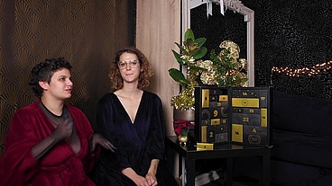 Sextoy Advent Calendar Day 5: The 24 days of pleasure with @melodyfluffington and @nohya_lingerie!