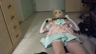 Kigurumi Maid Breathplay, Vibrator in panty