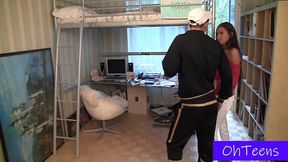 anna germiona invites her bf to visit her dorm