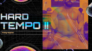 Dilettanti pelosi, muscolosi e paffuti succhiano e si fanno scopare il culo senza preservativo