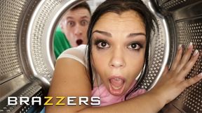 Brazzers - Sofia Lee Doesn't Mind Fucking Her Roomiel's Bf If It Means It Will Get Her Unstuck