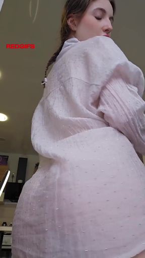 Busty porn star mom shows off her cute bra and sexy sideboob