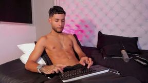 Thiago Ferreti Private Show
