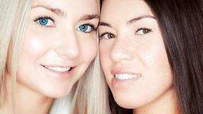 ”Tiffany Doll eats Victoria Puppy's beaver”