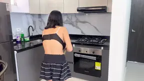 Horny Latina Drop Her Clothes to Get Fucked and Cummed