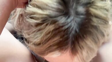 Angel face, cum swallowing