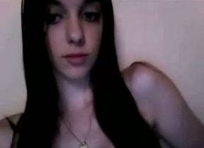 I am a busty webcam charmer and I love masturbating on webcam