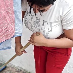 This Venezuelan was tired of sweeping my house and I made her fuck look at her ass so rich and big she has