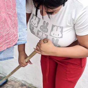 This Venezuelan was tired of sweeping my house and I made her fuck look at her ass so rich and big she has