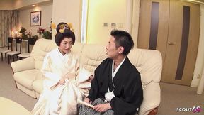 traditional japanese mature talk to suck clients cock and swallow