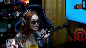 Mari &Aacute_vila mostrou seu corpo maravilhoso que fez o Ruan Ficar cheio de tes&atilde_o, o Podcast pegou fogo! - P&aacute_pum no Barraco!