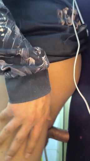 I was blown away by the aunty next door, her sexy figure. So I made my doll into an aunty.   Clip 2