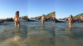 praia de nudismo em santa catarina brasil