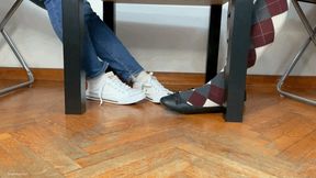 2 HOT STUDENTS FOOTSIE PLAY UNDER SCHOOL DESK - MP4 Mobile Version