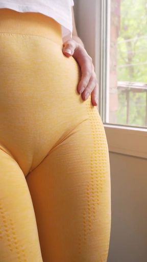 Naughty Stepsis Teasing Cameltoe Pussy Lips In Yoga Pants   Clip 2